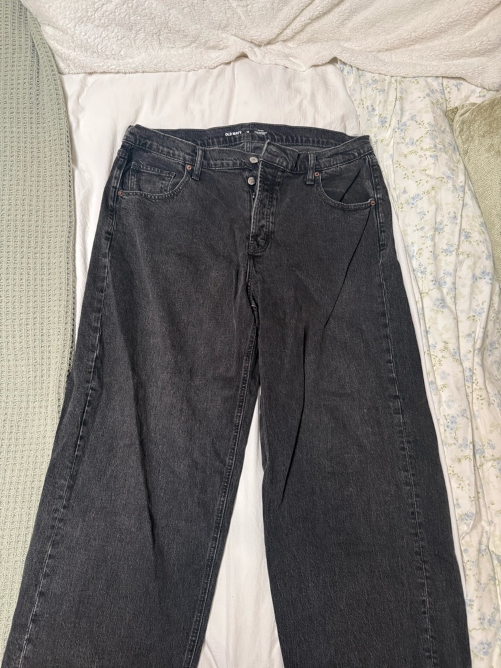 Old Navy Women's Black Mid-Rise Slouchy Wide Leg Jeans
